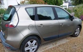 Renault scenic iii Saint-Donan