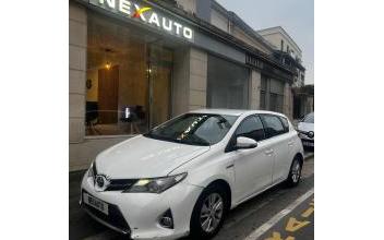 Toyota Auris Suresnes