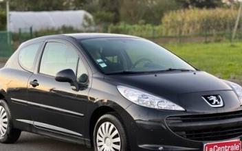 Peugeot 207 Saint-Quentin-sur-le-Homme