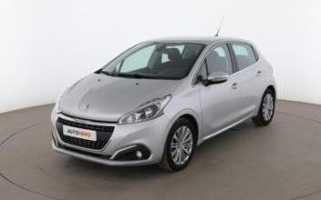 Peugeot 208 Issy-les-Moulineaux