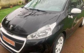 Peugeot 208 Tremblay-les-Villages