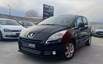 Peugeot 5008 Arles