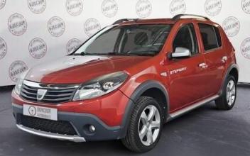 Dacia sandero Saint-Angeau