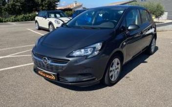 Opel corsa Sainte-Cécile-les-Vignes