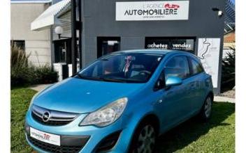 Opel corsa Château-d'Olonne