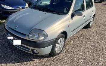 Renault clio ii Armeau