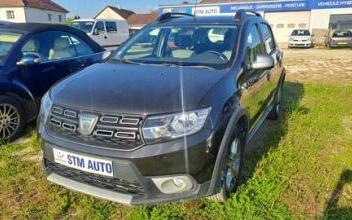 Dacia sandero Mont-sous-Vaudrey