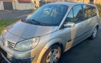 Renault grand scenic ii Bavent