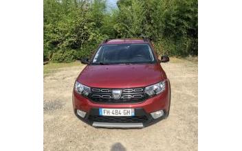 Dacia logan Saint-Santin-de-Maurs