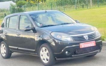 Dacia sandero Saint-Quentin-sur-le-Homme