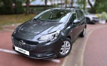 Opel corsa La-Celle-Saint-Cloud