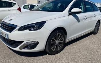 Peugeot 308 Entraigues-sur-la-Sorgue