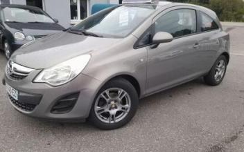 Opel corsa Castelculier