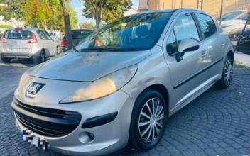 Peugeot 207 Houilles