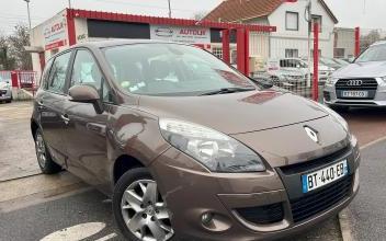 RENAULT Scenic Pierrelaye