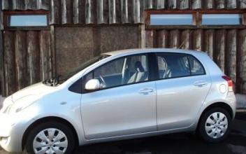 Toyota yaris Le-Perray-en-Yvelines