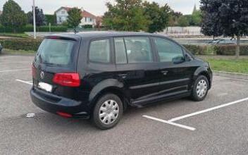 Volkswagen touran Peaugres