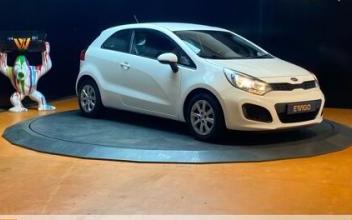 Kia rio Eysines