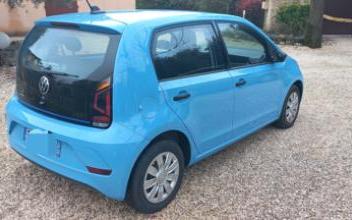 Volkswagen up Saint-Maximin-la-Sainte-Baume