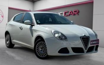 Alfa-romeo giulietta Puget-sur-Argens