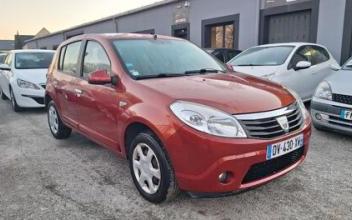 Dacia sandero Sainte-Luce-sur-Loire