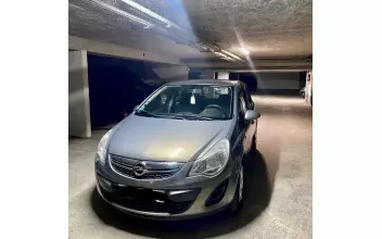 Opel Corsa Montrouge