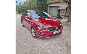 Fiat tipo Eygalières