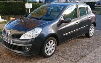 Renault clio iii Guyancourt