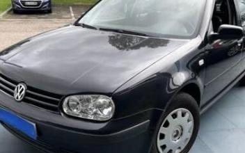 Volkswagen golf Taverny