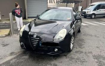 Alfa-romeo giulietta Herblay