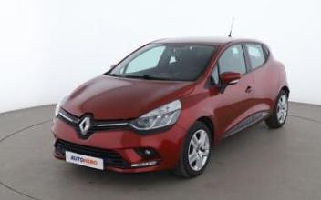 Renault clio Issy-les-Moulineaux