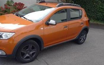 Dacia sandero Le-Plessis-Robinson