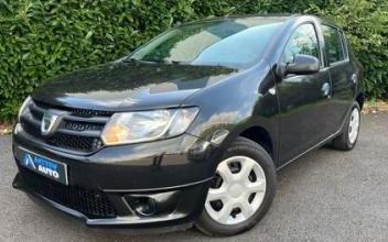 Dacia sandero Bondoufle