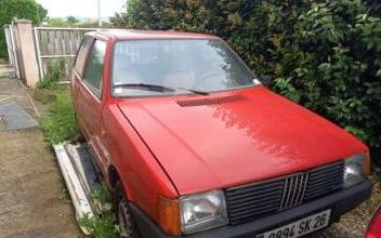 Fiat uno Etoile-sur-Rhône