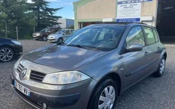 Renault megane Villeneuve-la-Guyard