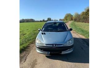 Peugeot 206 Is-sur-Tille