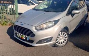 Ford fiesta Pierrelaye