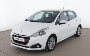 Peugeot 208 Issy-les-Moulineaux