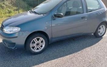 Fiat punto Saint-Bonnet-de-Mure