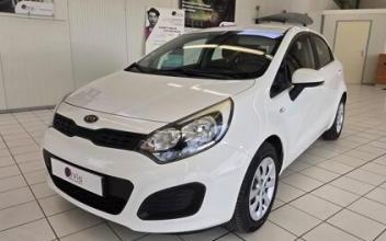 Kia rio Steenvoorde