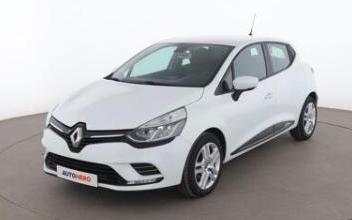 Renault clio Issy-les-Moulineaux