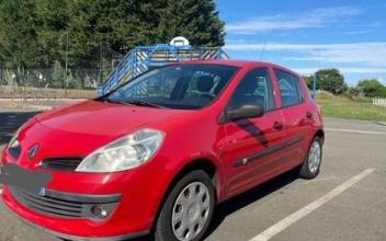 Renault clio iii Laval