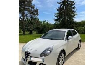 Alfa-romeo giulietta Prayssas