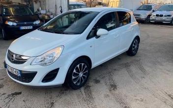 Opel Corsa Saint-Bonnet-de-Mure