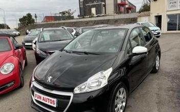 Peugeot 208 Orange