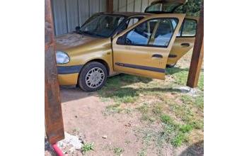 Renault clio ii Tarnac