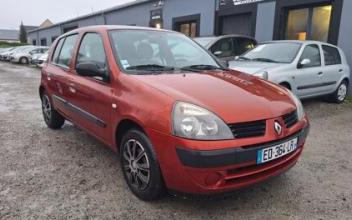 Renault clio ii Sainte-Luce-sur-Loire