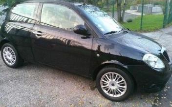 Lancia ypsilon Saint-Etienne