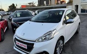 Peugeot 208 Orange