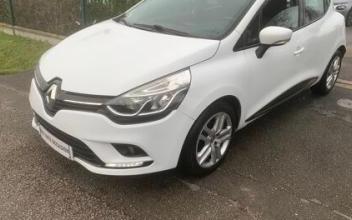 Renault clio Les-Essarts-le-Roi